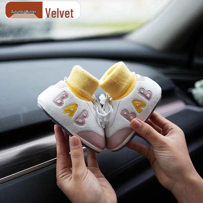 Infant Soft Sole Prewalker Shoes for 0-1 Year Old Boys and Girls - Non-Slip Newborn Learning To Walk Footwear