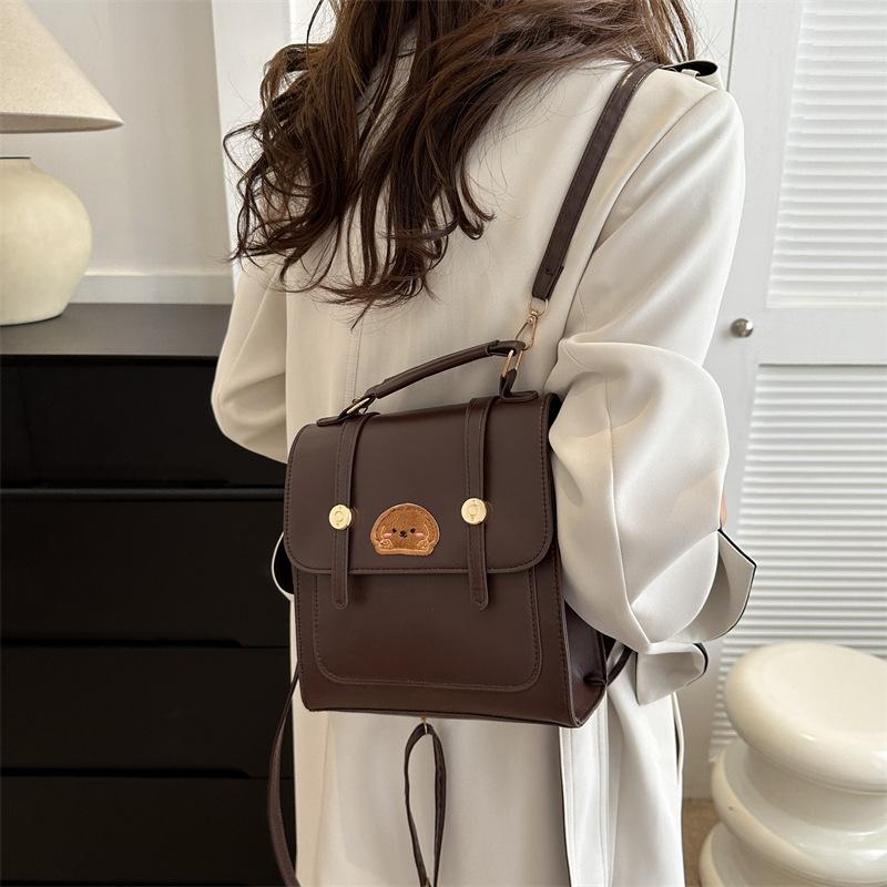 College style retro texture fashion 2025 new autumn and winter casual texture portable shoulder messenger bag women