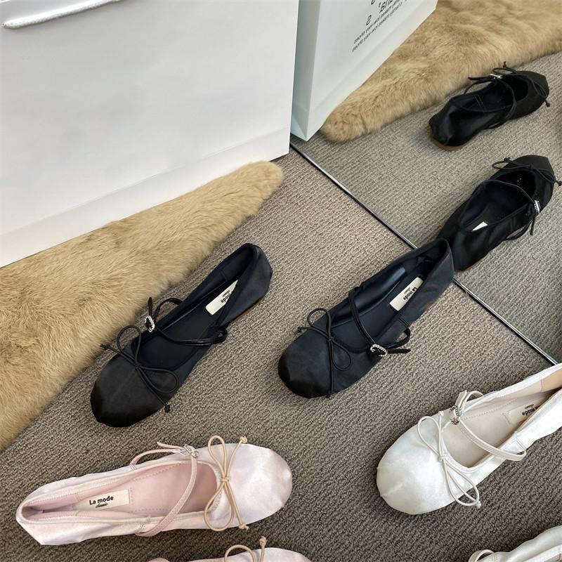 Bailarinas Zapatos de mujer Satin Summer Shoes Round Toe Ballerines Bow Buckle Pink Elegantes Women Ballet Flats