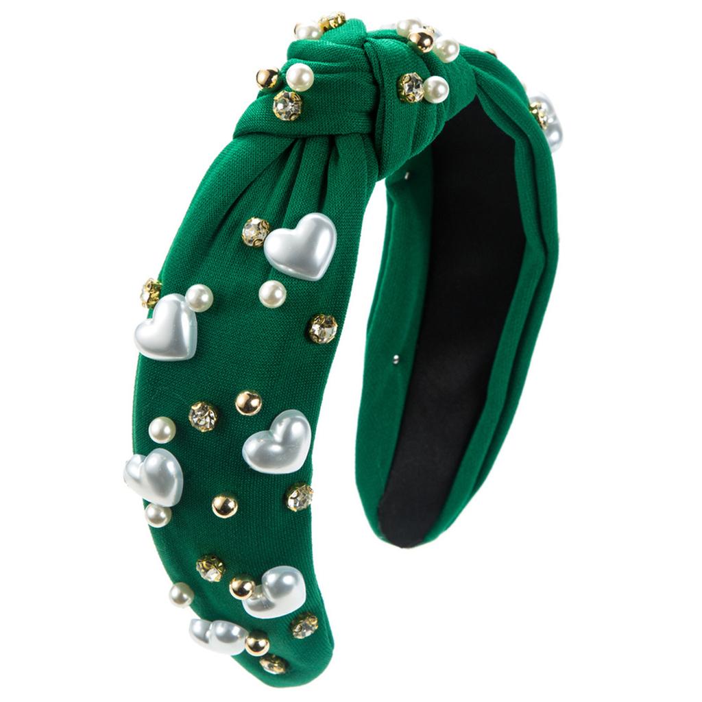 Wir stellen unser trendiges Valentinstags-Stirnband mit breiter Krempe in Herz- und Perlenoptik vor