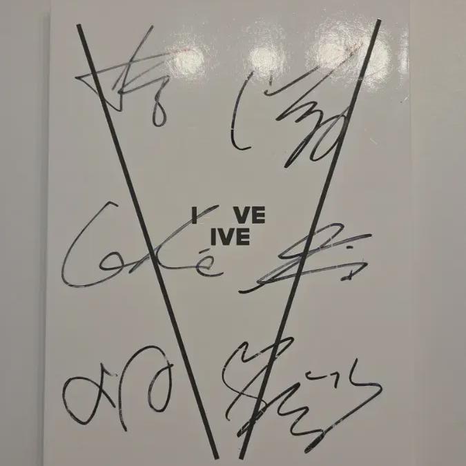 

Ive I.m V Signed Album