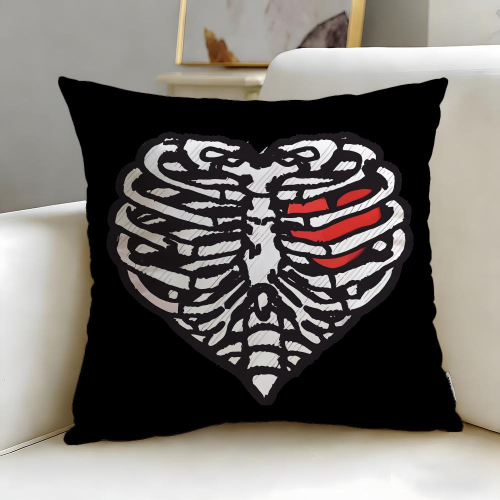 classic pattern Skull Heart Cushion Cover Soft  EasyWash Pillow Case  Versatile for Couch Bed Travel and Office