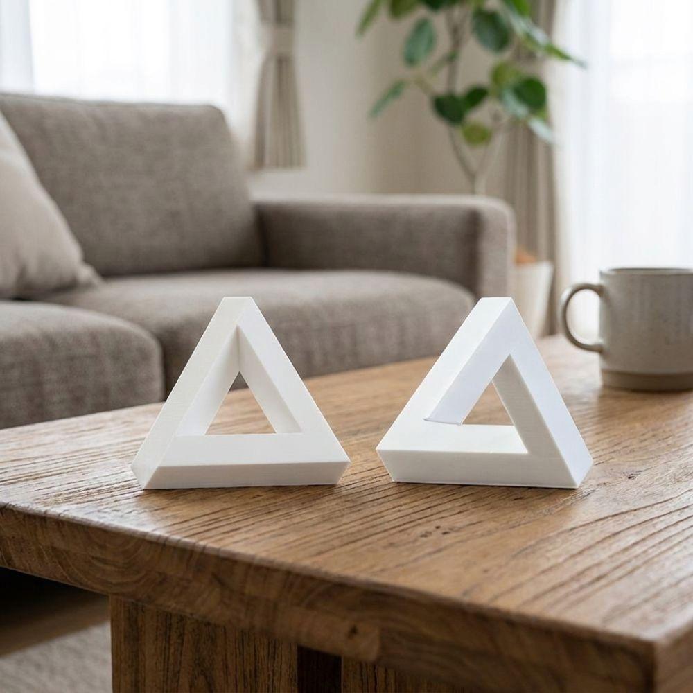 Figurine Illusion Optique Géométrique Amusante Minimaliste Triangle Blanc pour Amateurs de Sciences