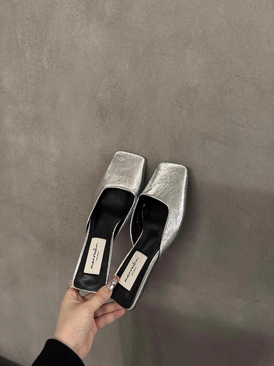 

2025 autumn new temperament fashionable versatile bag head half slippers with skirt solid color low heel not tired feet shoes 35