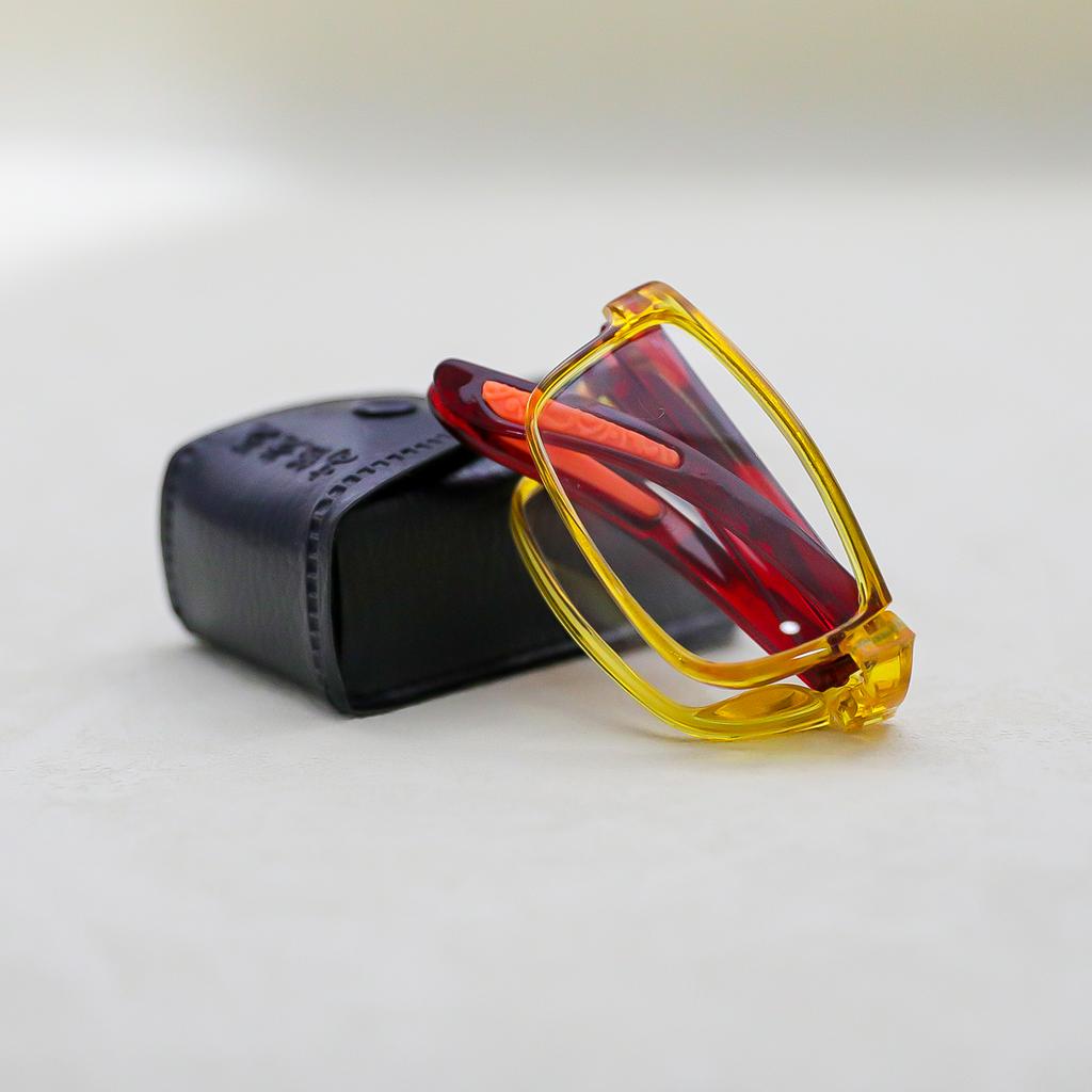 Foldable Reading Glasses for Men Women Classical Eyeglasses Comfortable Wearing Convenient Carry Gift Glasses Case