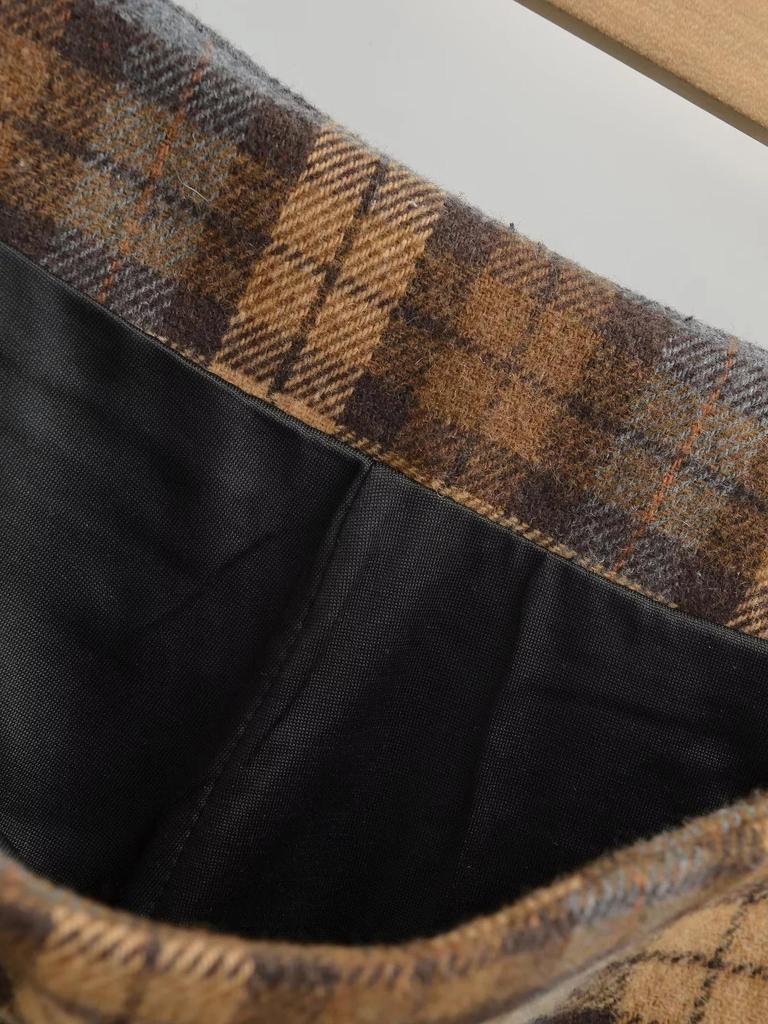 American Retro Low-Waist Plaid A-Line Mini Skirt - Women's College Style, Pleated, for Spring/Autumn