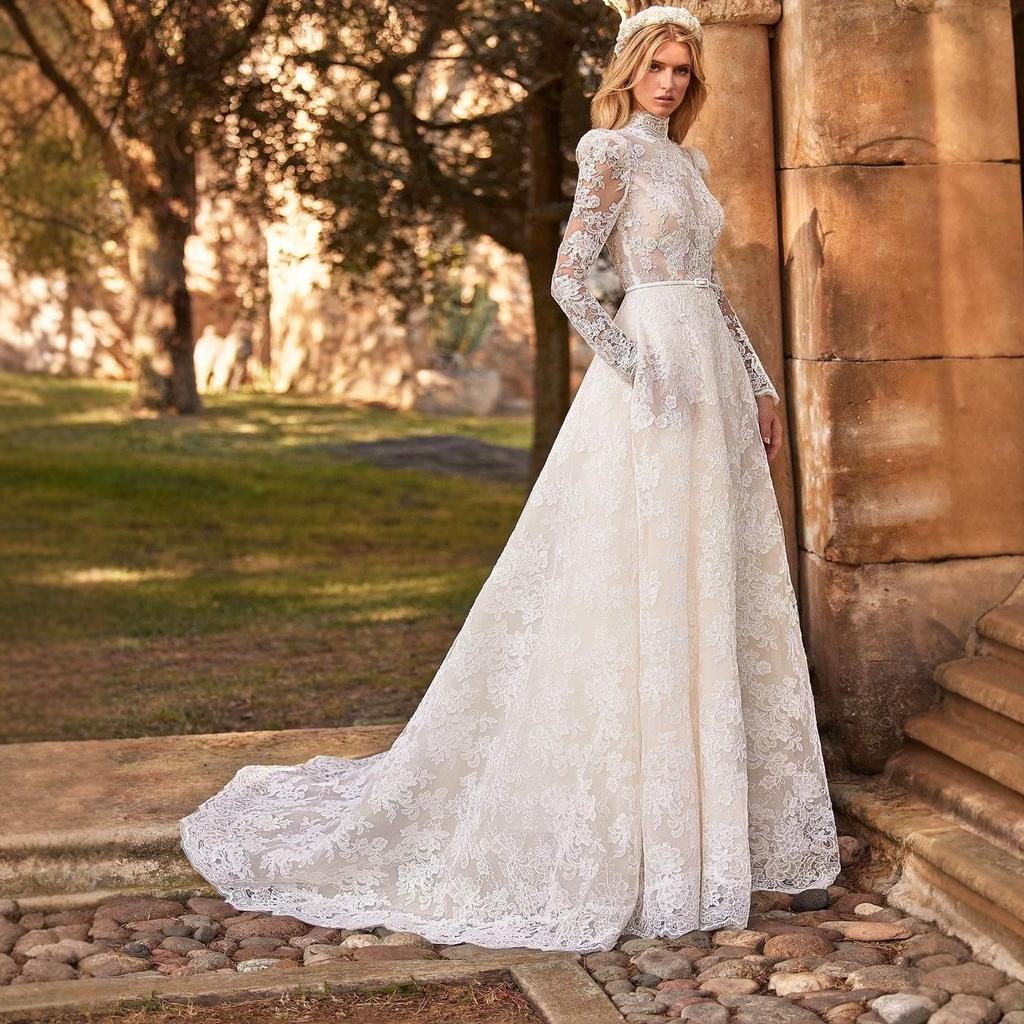 French Lace Wedding Dress 2026 New Bridal Atmospheric Simple Premium Long Sleeve Summer Small Trailing Dress Dress