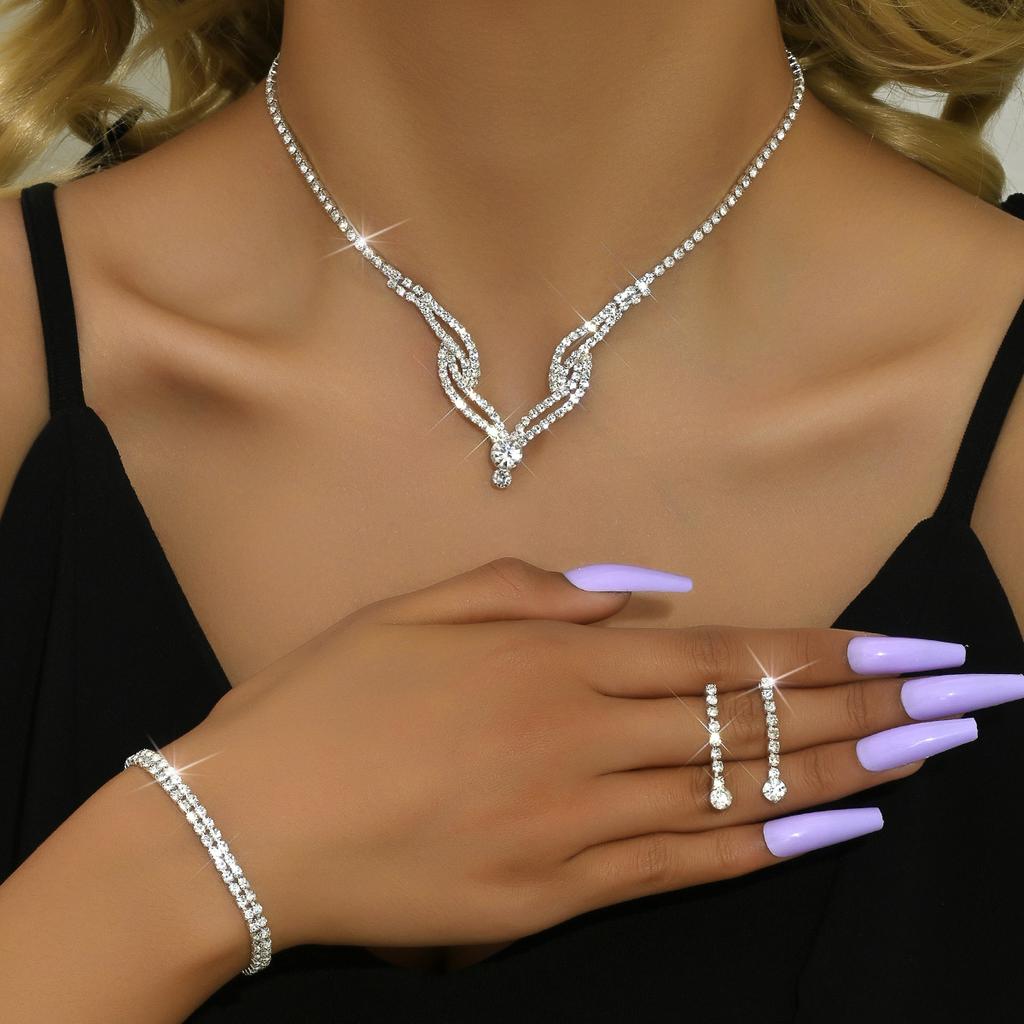 Accessoires de Festival Boucles d'Oreilles Complètes Diamantées Mariée Mariage Chaîne Bijoux de Dîner Accessoires de Club Collier Strass 3 Ensembles