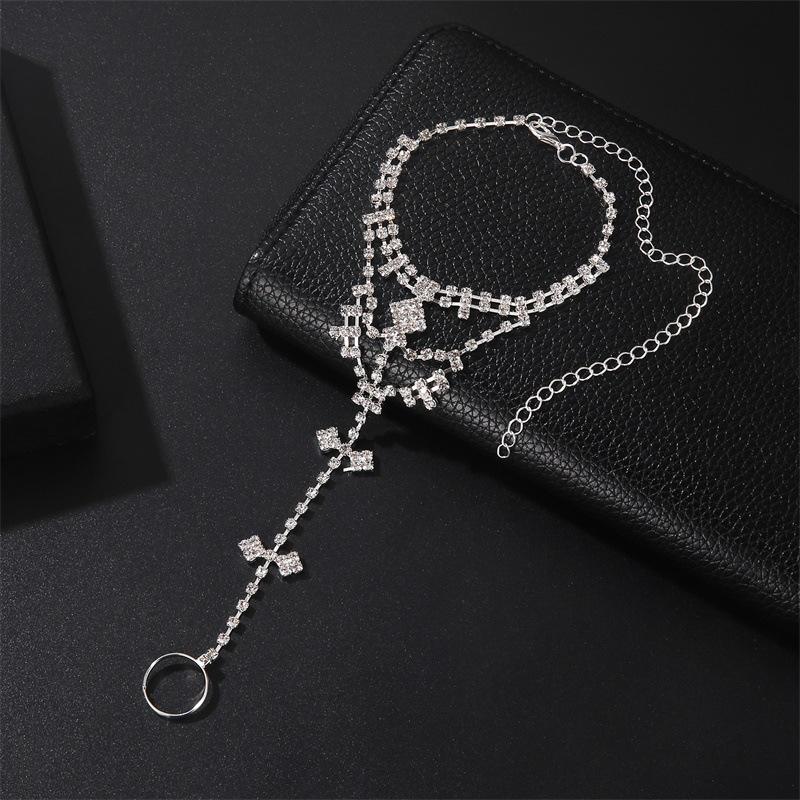 New Foot Accessories, Fashionable Crystal Fringed Toe Anklets, Popular Women's Beach Casual Foot Accessories In Europe and America