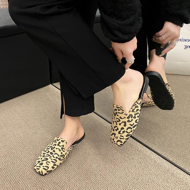 Fashion Leopard Women Mules Shoes Slippers Flats Suede Summer Square Toe Designer Outdoor Slingback Sandals Zapatos Mujer Slides