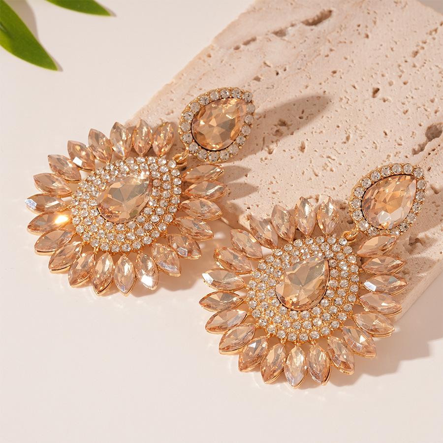 European and American diamond-set metal wind splicing flower earrings light luxury high-end earrings fashionable versatile personalized earrings