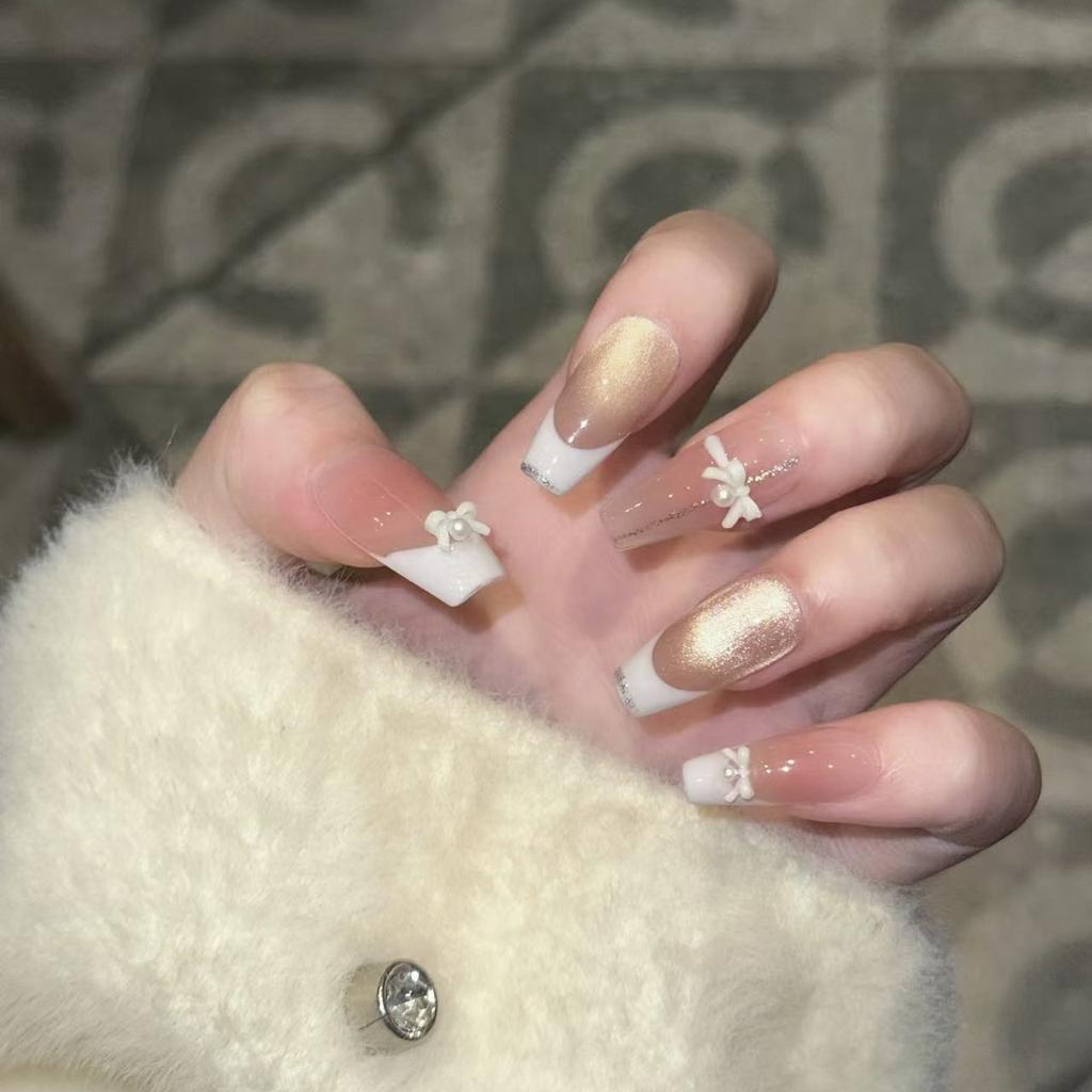 Xiaoxiangfeng Cat Eye Nail Art Gentle White French Bow Temperament Princess Wears Armor Handmade Armor