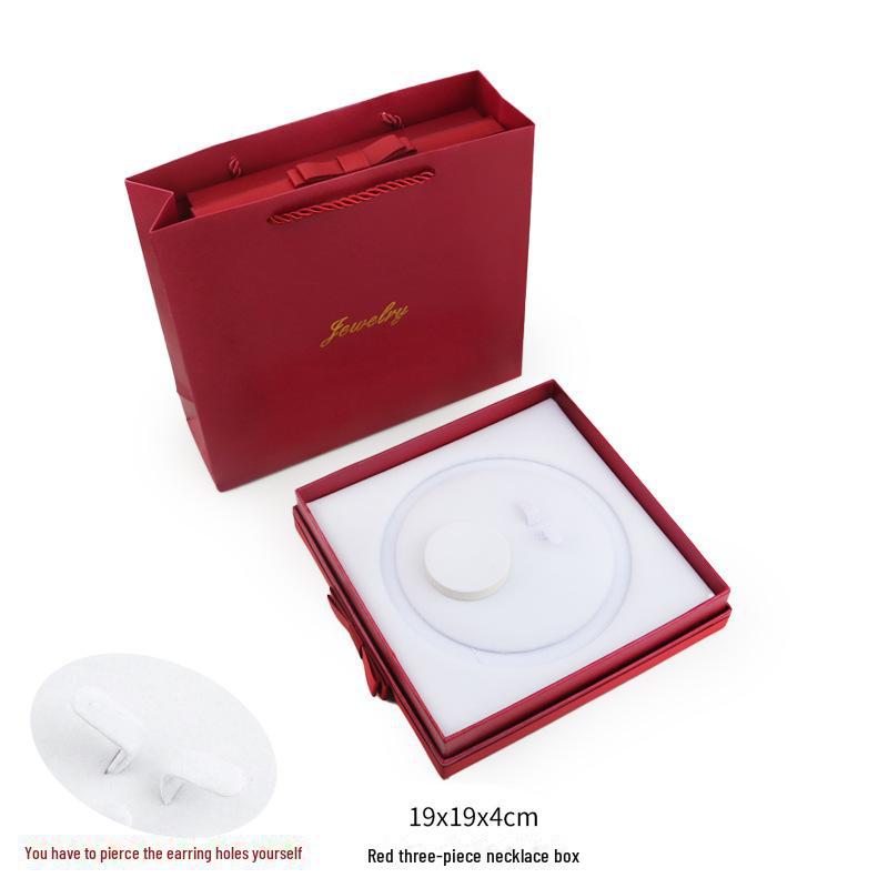 

Набір подарункових коробок для ювелірних виробів з намистом з перлів та бантиком, що налаштовується 19x19x4cm