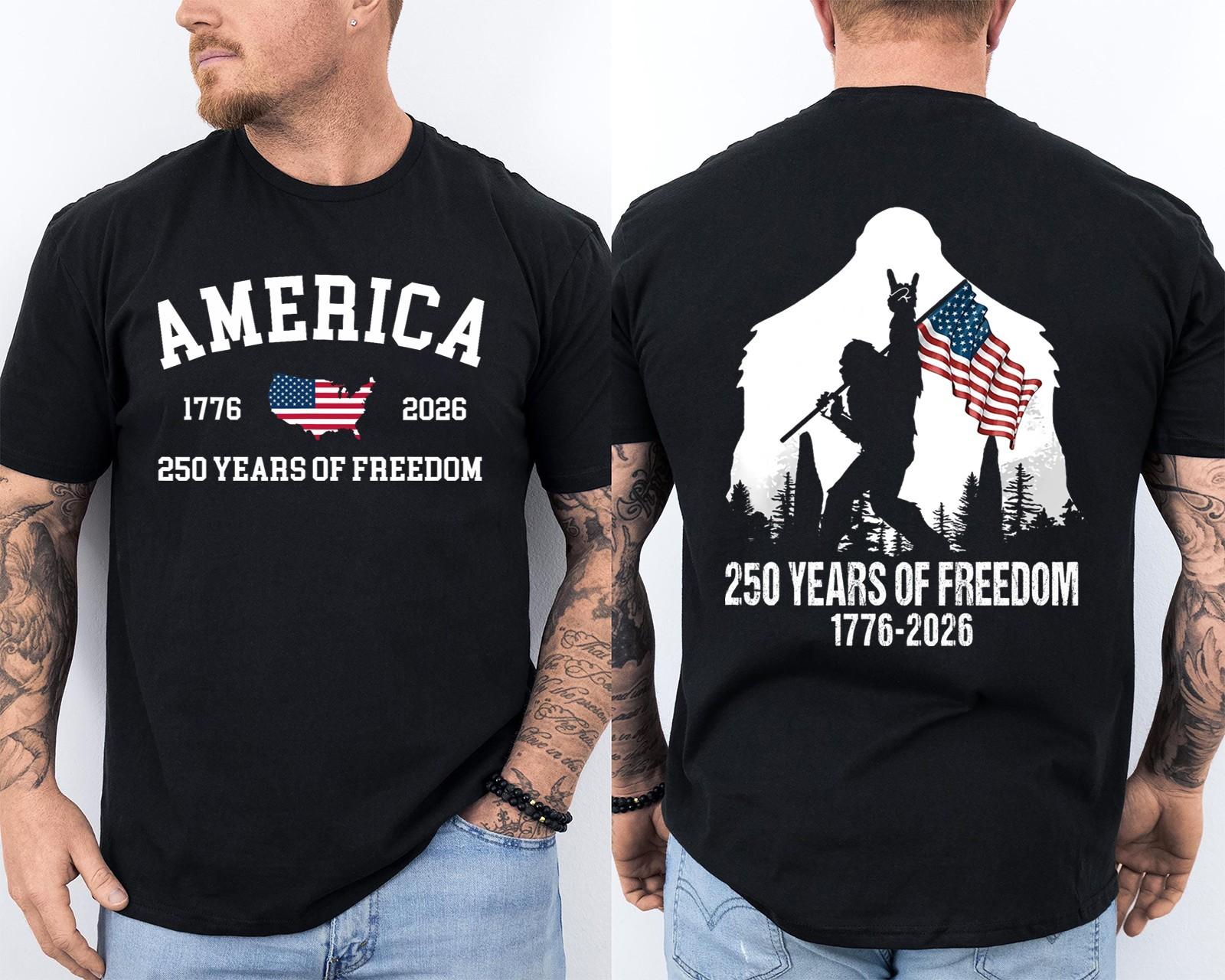 Bigfoot Sasquatch Flag 250 Years 1776-2026 250th Anniversary USA 2 Sided Tee S разноцветный