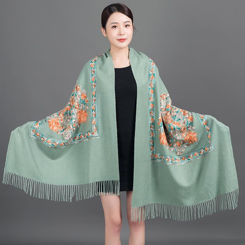 Fashion Scarf Women Cashmere Scarves Embroider Flower Wrap Scarf Tassel Shawl Soft Warm Thick Blanket Wraps Bufanda Mujer Scarf