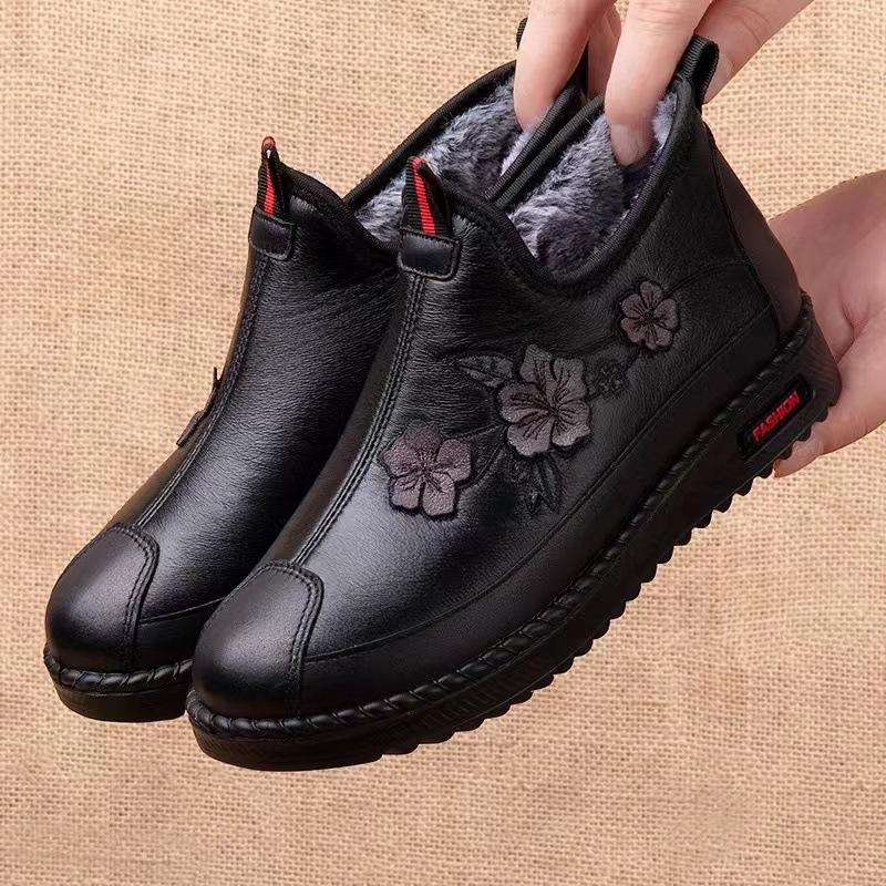 Nouvelles chaussures chaussures en tissu de velours d'hiver chaussures en coton pour femmes chaussures antidérapantes pour personnes âgées chaussures chaudes pour personnes âgées