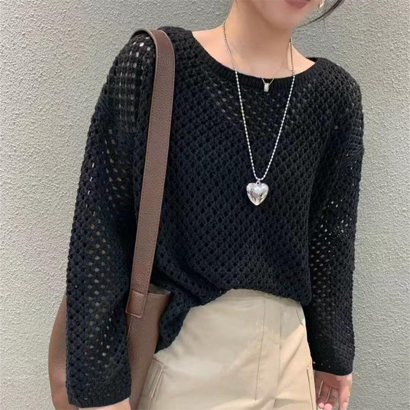 Summer and Autumn New Long Sleeved Solid Color Casual Hollow Knitted Mesh Shirt for Girls, Fashionable and Versatile Top