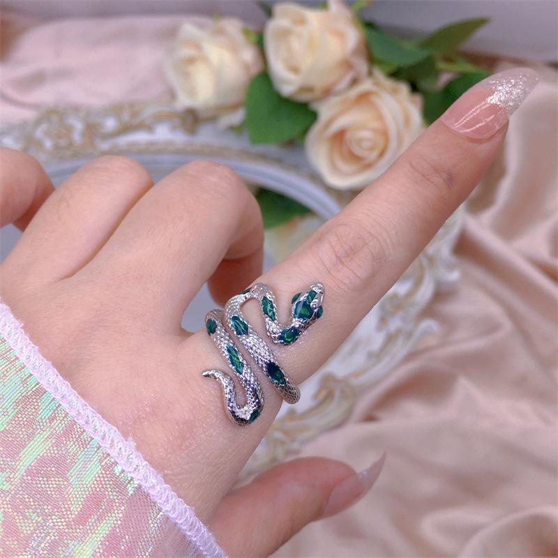 Fashion Gothic Drop Oil Snake Rings for Women Punk Hip Hop Silver Color Opening Adjustable Animal Ring Trendy Party Jewelry Gift