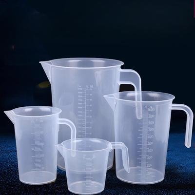 Plastic Graduated Measuring Cup Large Capacity Scale Laboratory Beaker Clear with Lid Transparent Mixing Cup Kitchen Baking