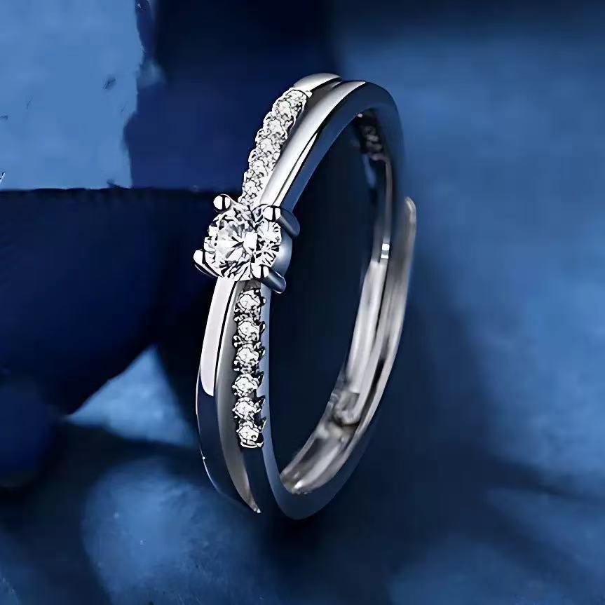 Korean-Style Möbius Couple Rings: Unique Intertwined Design for Men & Women.