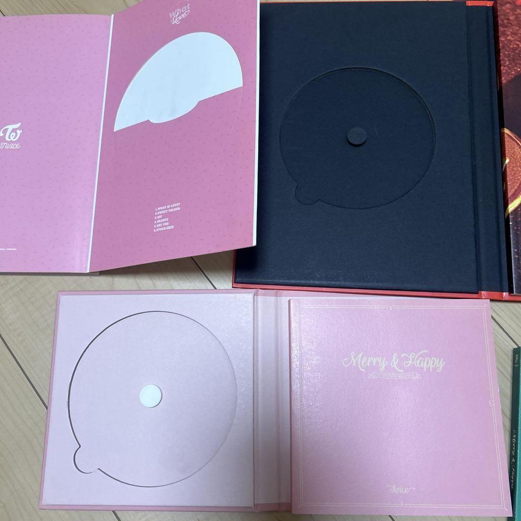 [USED] TWICE Album Set
