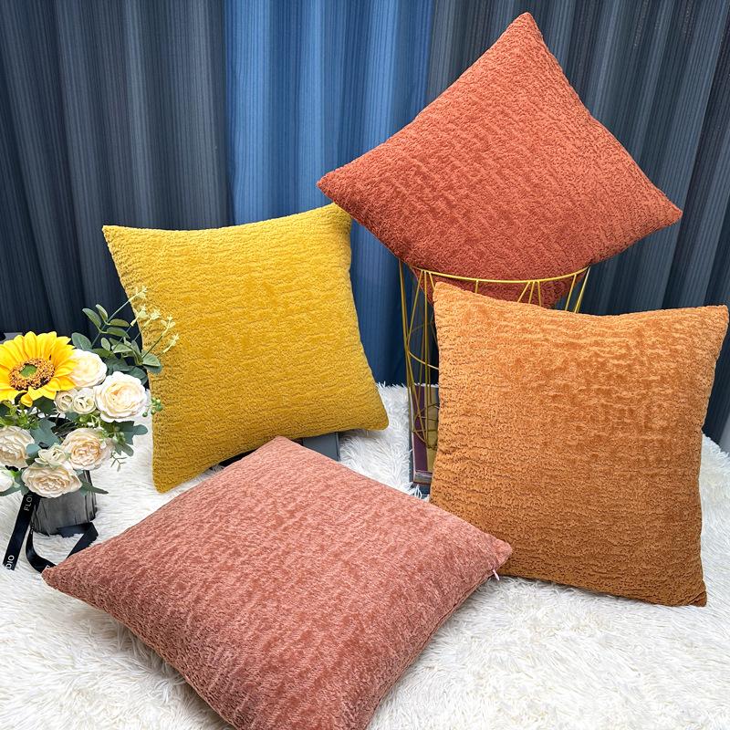 2PCS Soft Chenille Bamboo Throw Pillow Covers. Solid Color Decorative Cushion Covers with Zipper Closure Suitable for Sofa Bed Living Room Decoration