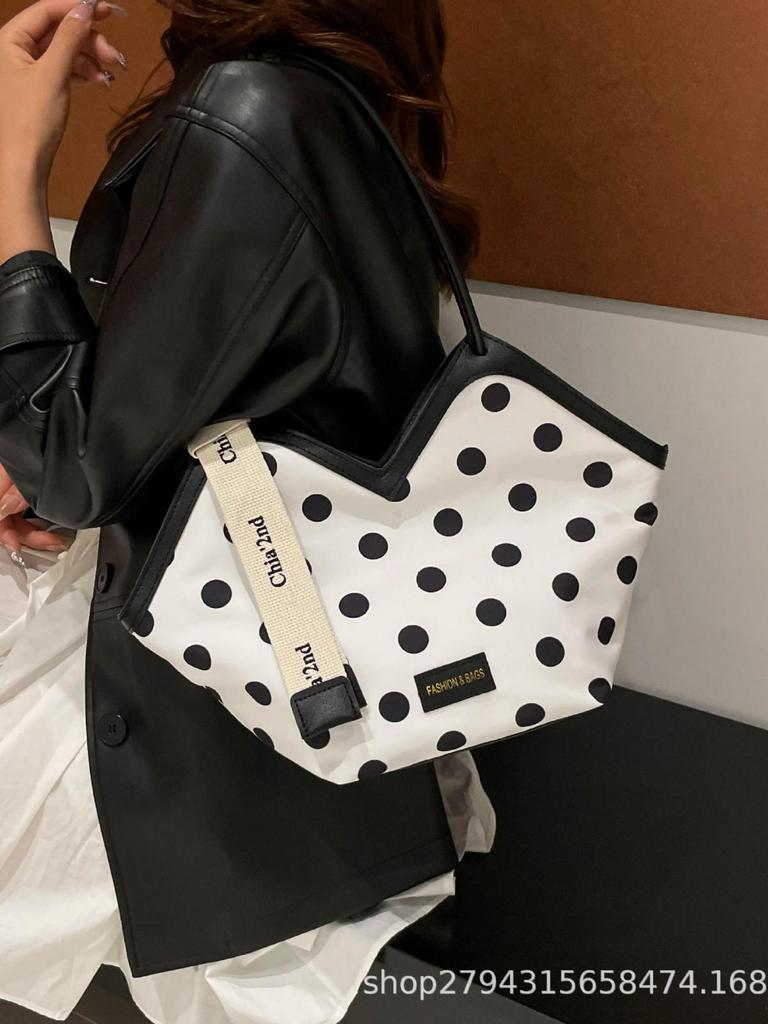 Damska torba na ramię typu tote z nadrukiem i kokardą, duża pojemność, kolekcja Jesień/Zima 2025