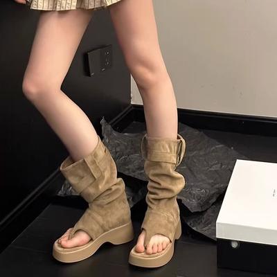 Botas de mujer verano 2025 de alta gama puntera abierta frescas botas de mujer de puntera abierta apilables suela gruesa de aumento estilo western cowboy botines
