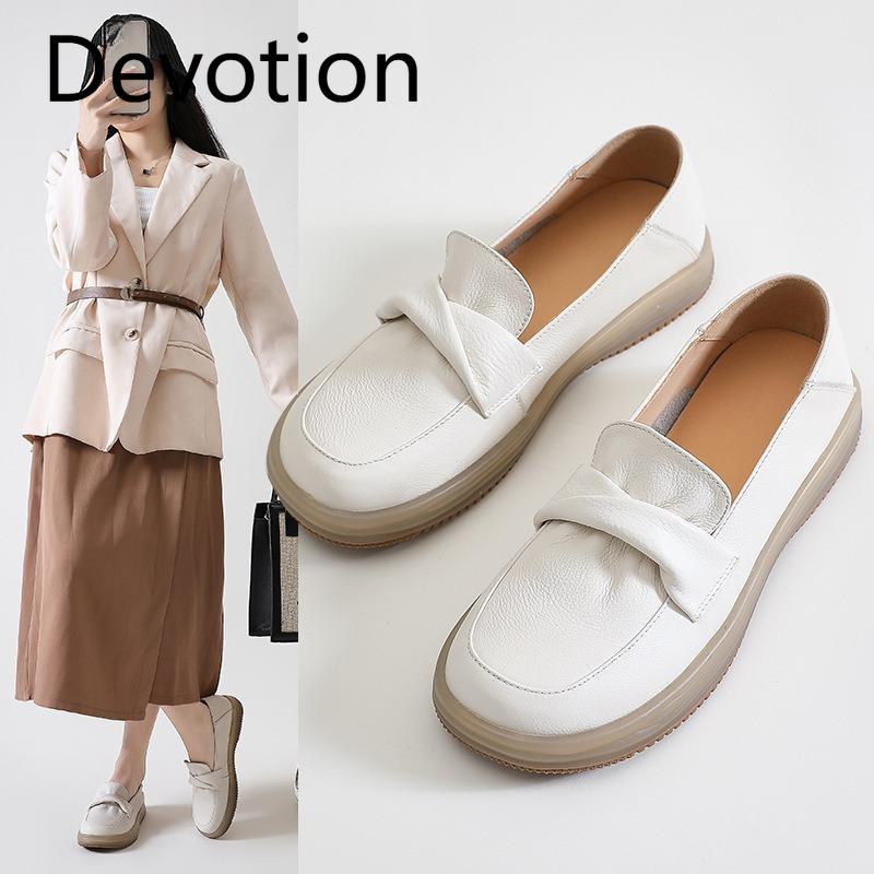 Wear Soft-soled, Soft-top, Anti-slip, Flat-bottomed Work Casual Shoes Devotion