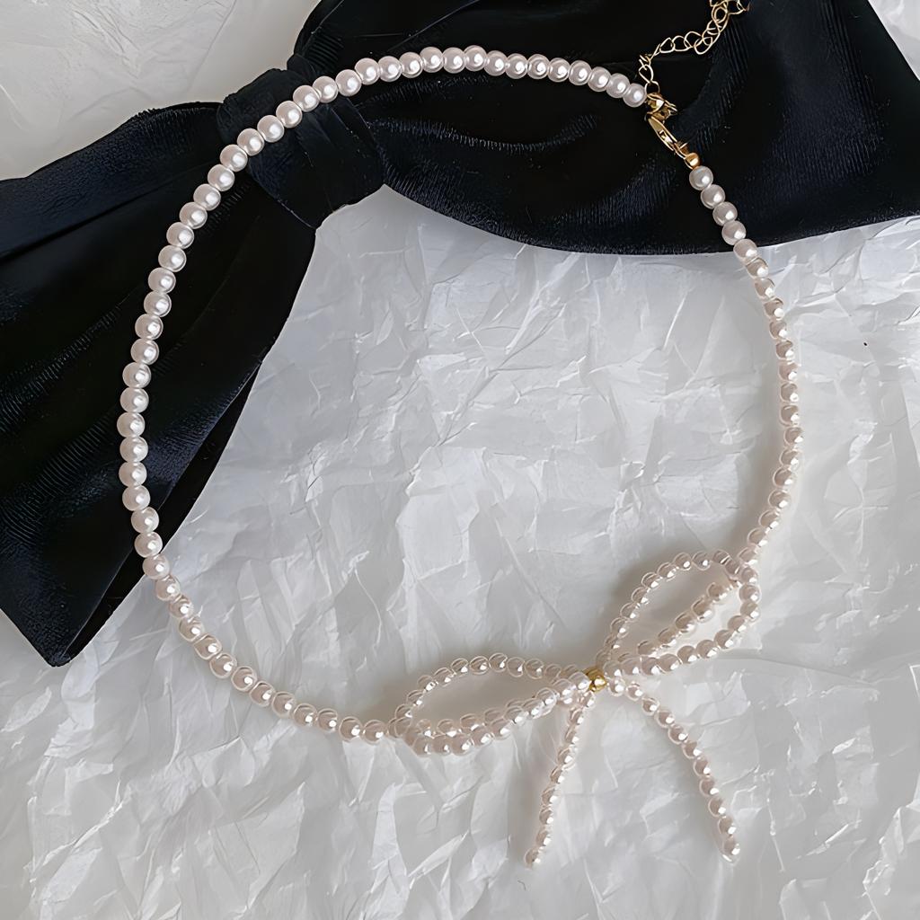 Pearl Necklace Female Baroque Korean Temperament Short Collarbone Chain Bow Neck Chain Internet Celebrity French Retro Bride