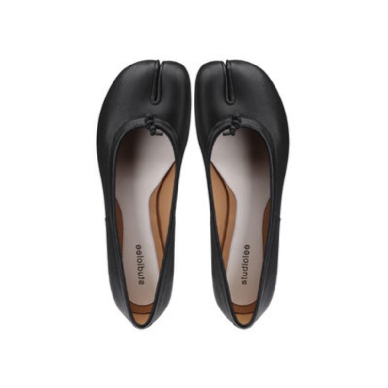 

Sheepskin version cracked leather pig s trotters shoes split-toed shoes women s soft-soled versatile shallow mouth flat-soled single shoes 40