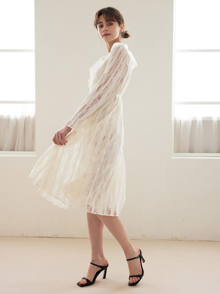 Wednesday Delight Wed_Lotus Leaf Lace Dress