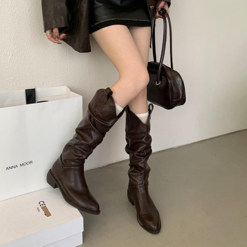 Coarse heel boots women's 2025 new autumn and winter pointed brown Maillard V-mouth thick-soled stacking boots boots
