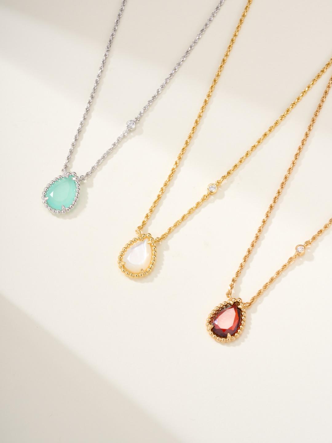 

Water Drop Natural Necklace High Quality Version Beautiful Daily Wear Jewelry High Quality Jewelry Gift синій