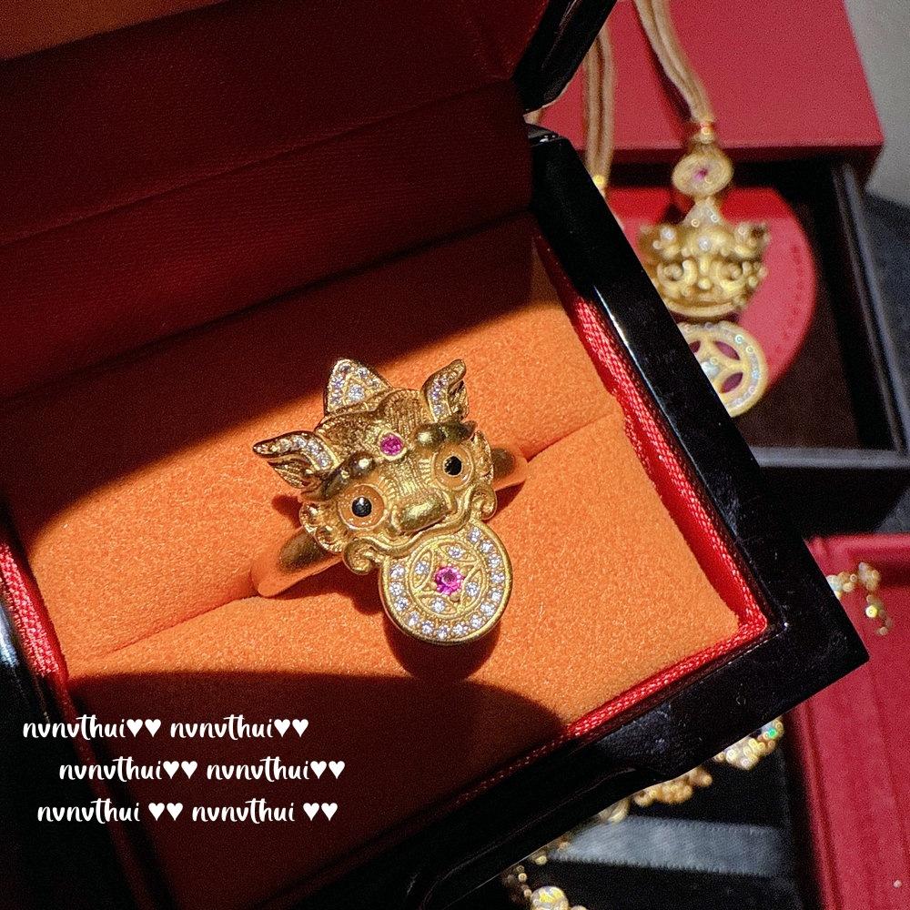 Ancient Gold, Chiseled Pixiu Ancient Coin Gemstone Necklace, New Chinese Style, Gilt Pixiu Red Corundum Zircon Necklace