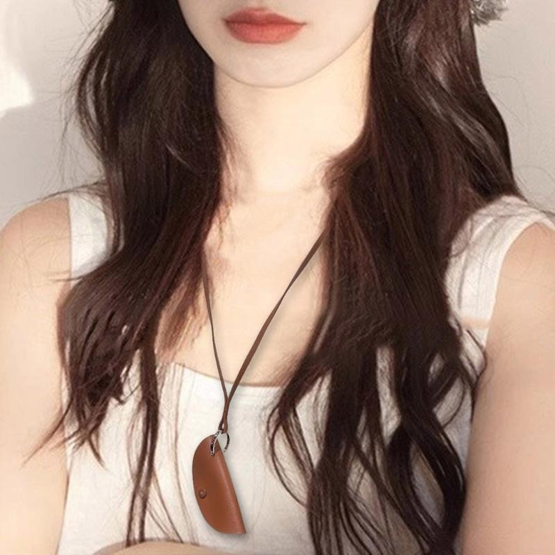 Stylová kožená taštička na klíče s řetízkem Jedinečná PU kožená taštička na klíče s řetízkem pro organizované cestování