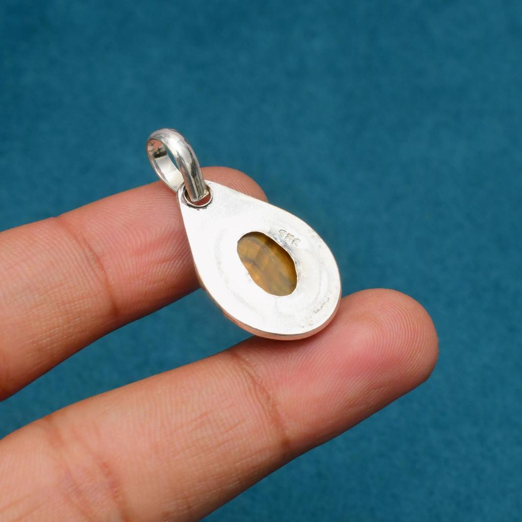 Tiger Eye Gemstone Pendant Gemstone : 925 Sterling Silver Handmade Jewelry Pendant