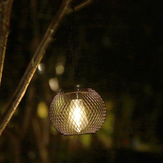 1/2/4Pcs Solar Lantern Outdoor Metal Mesh Shell Solar Powered Hanging Lantern with Hook And Base Garden Patio Porch Decor