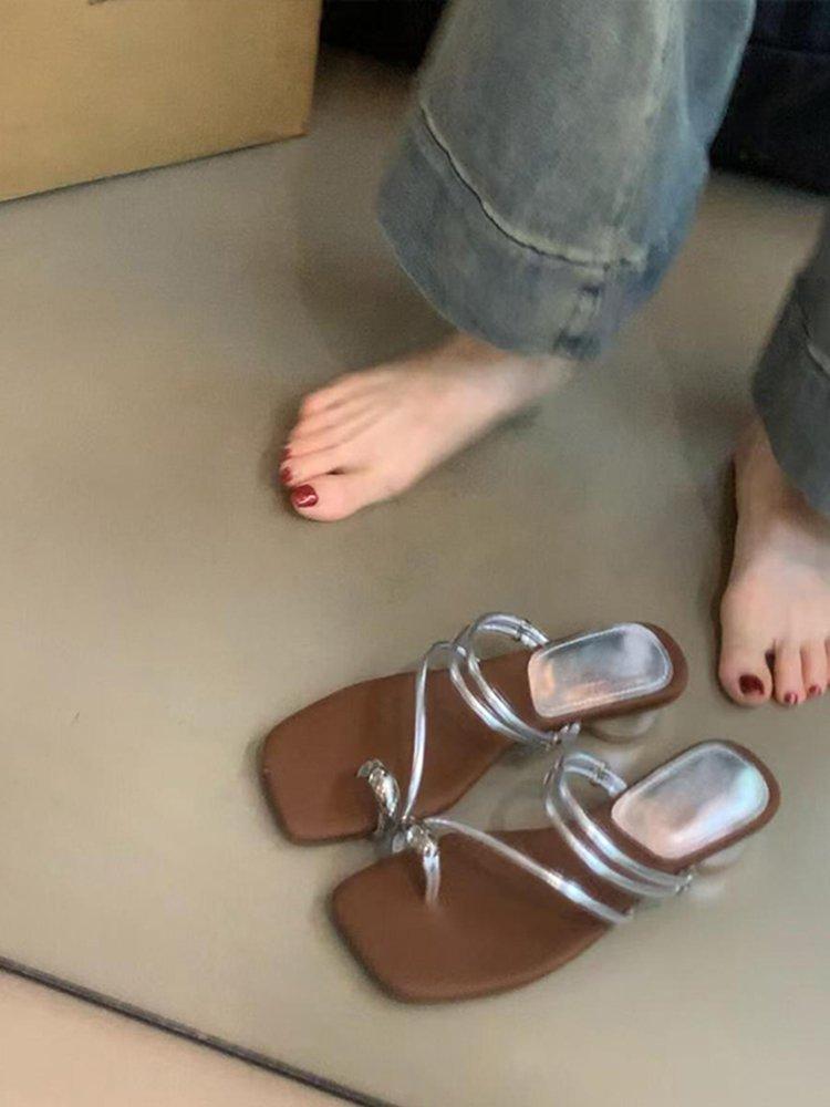 Soft Leather Version~ French Thick Heel with Two Roman Sandals for Women, Beautiful Fashion and Leisure, High-end Cool Slippers