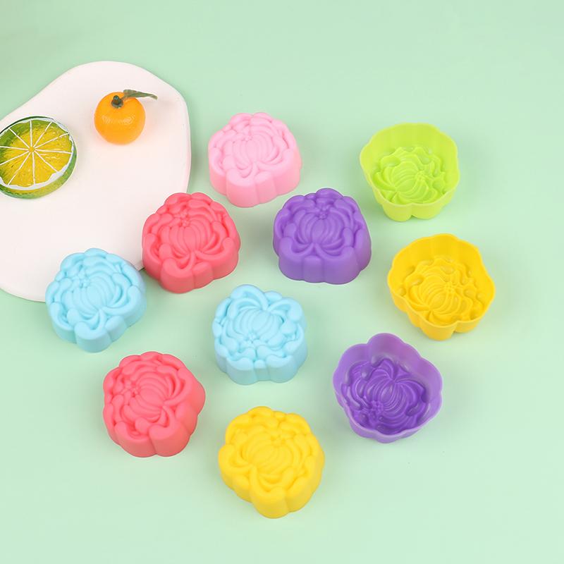 12Pcs 5Cm Daisy Shaped Jelly Pudding Mold Muffin Cake Cup Silicone Muffin Cake Molds Baking Accessories
