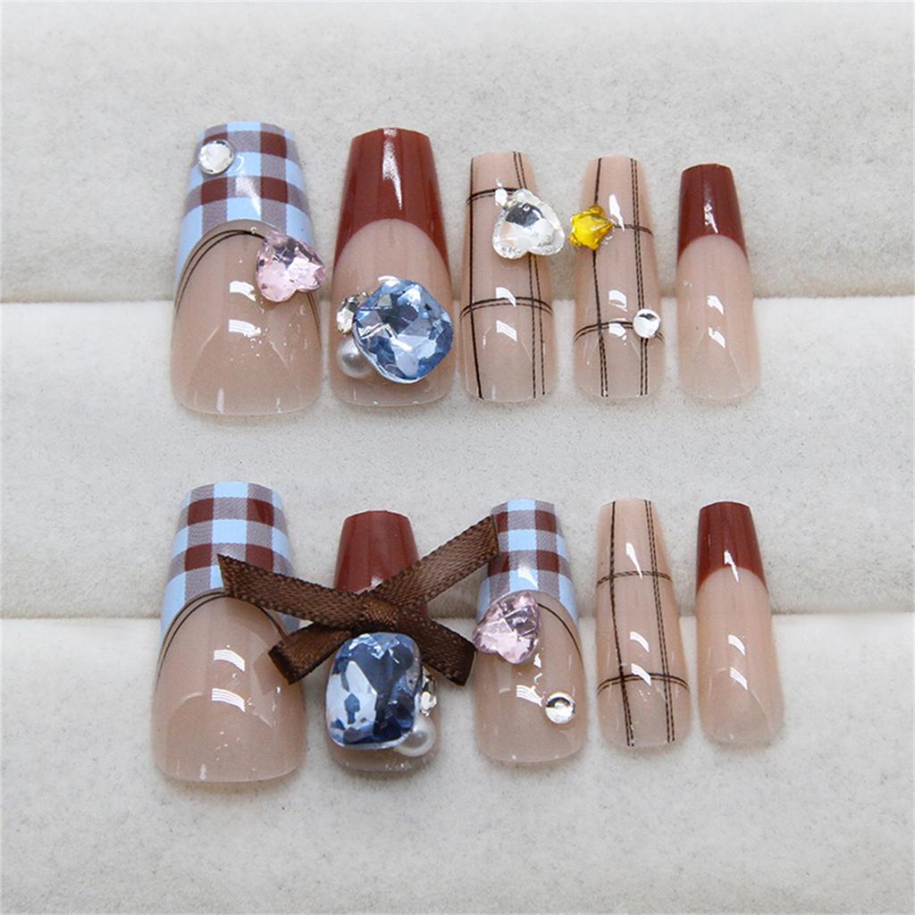 24 Pieces Elegant Checkered Patterned Press on Nail With Delicate Bowknots False Nail Suitable For Fashion Ladies