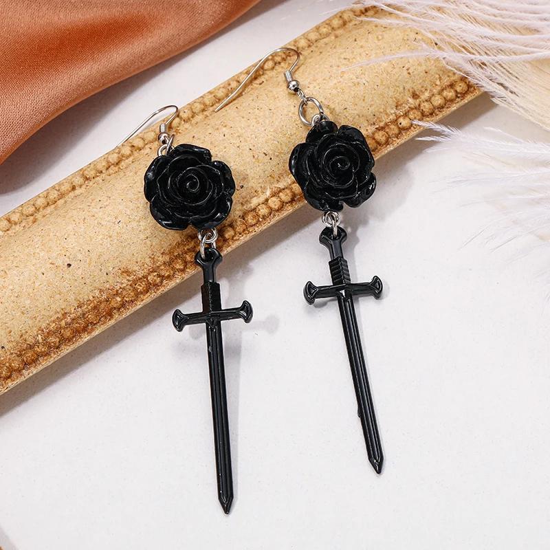 Boucles d'oreilles Rose Gothique et Cristal Noir Romantique Sorcière Sombre Bijoux Vintage Wiccan Minimal Païen Phase Sorcière Déesse Cadeau Femme black