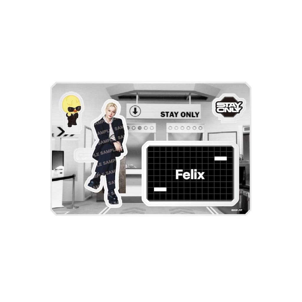 Stray Kids World Tour RUN IT JAPAN OFFICIAL GOODS MD PRE-ORDER