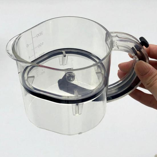 Kubek pomiarowy 4 w 1 z regulacją i ergonomicznym uchwytem, dnem typu push-up, kubek pomiarowy z podwójną skalą, przybory kuchenne do gotowania i pieczenia