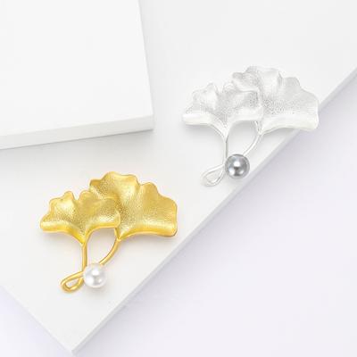 Alloy Ginkgo Biloba Pearl Brooch Niche Creative Women'S Clothing Corsage Ornament Pin