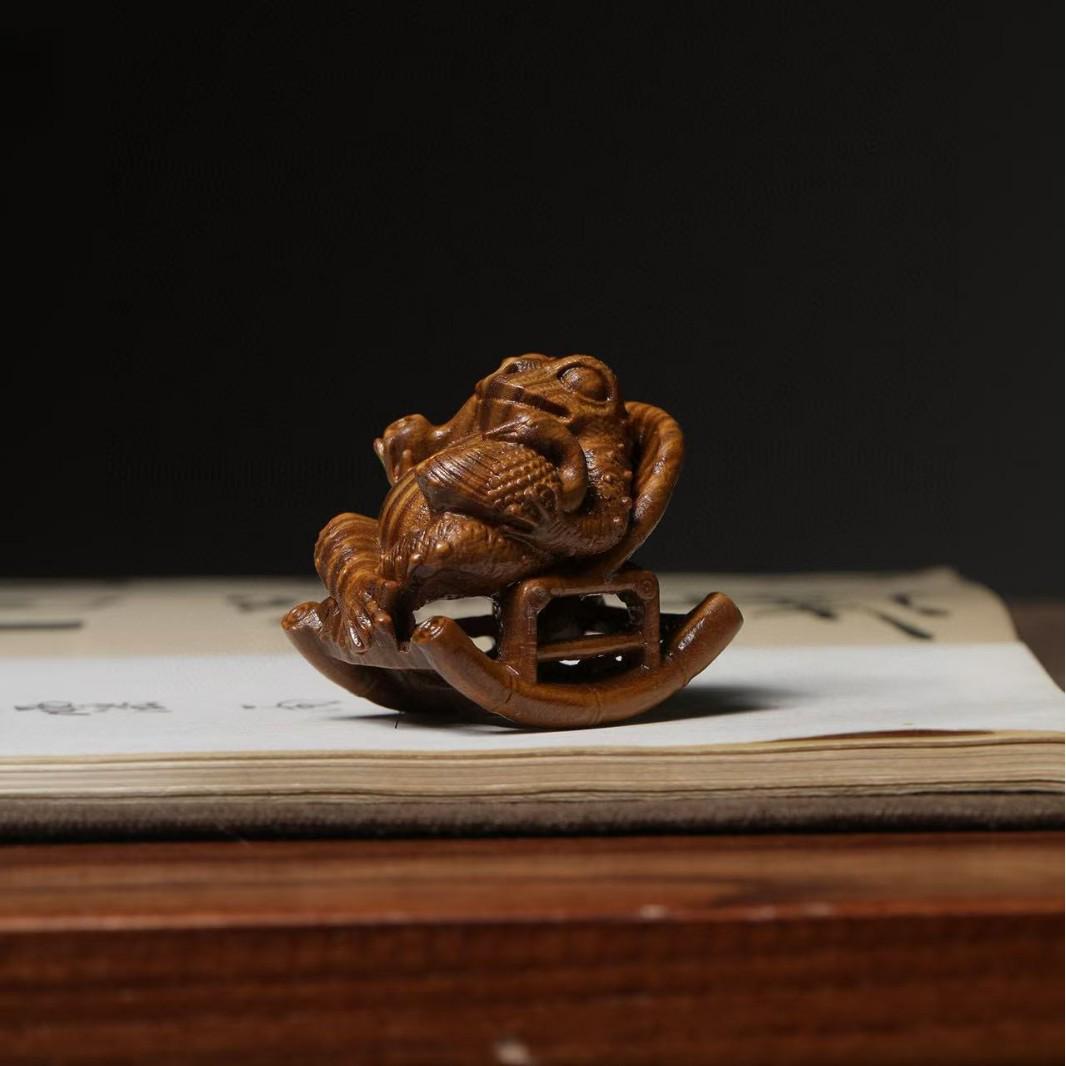 

Мечта Сбылась Золотая Жаба Чайный Питомец: Сделанное вручную украшение в виде лебедя из сандалового дерева для дома или офисного стола