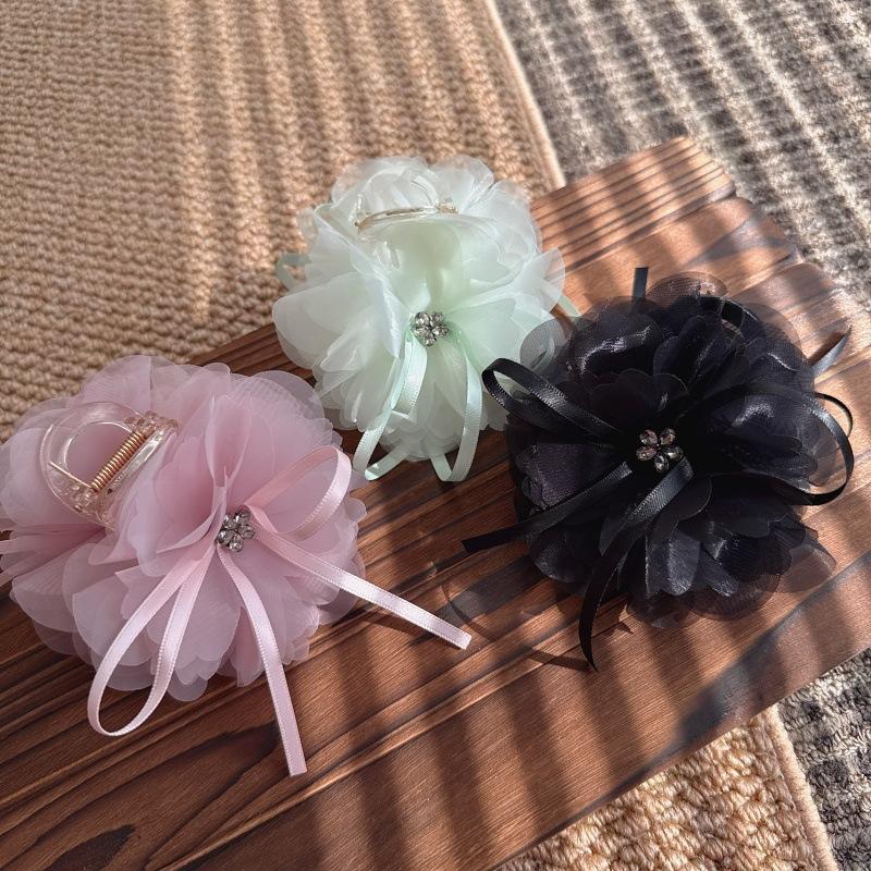 

Summer Mesh Flower Hair Clip with a Gentle and Elegant Bow, High Quality
