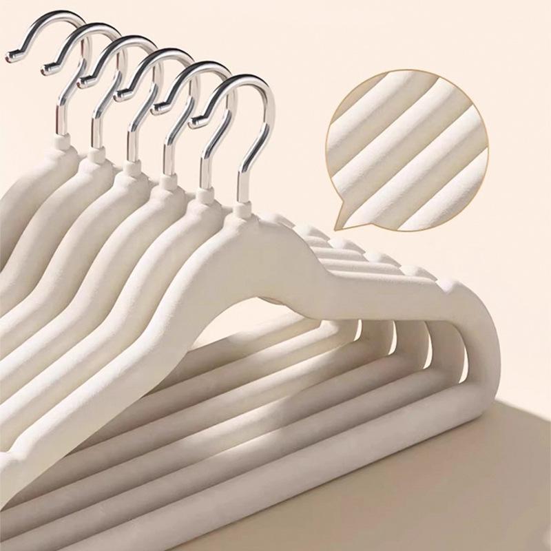Children's Flocked Small Clothes Hanger Home Hanging Clothes Baby Scarless Anti-slip Clothes Hanger