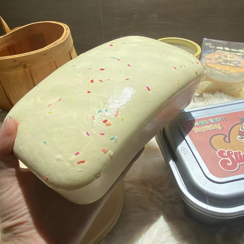 Scatola Appiccicosa Torta Squishy Giocattolo a Lenta Risalita Burro Gelato Giocattolo da Spremere Forma di Cibo Giocattolo Antistress Fidget