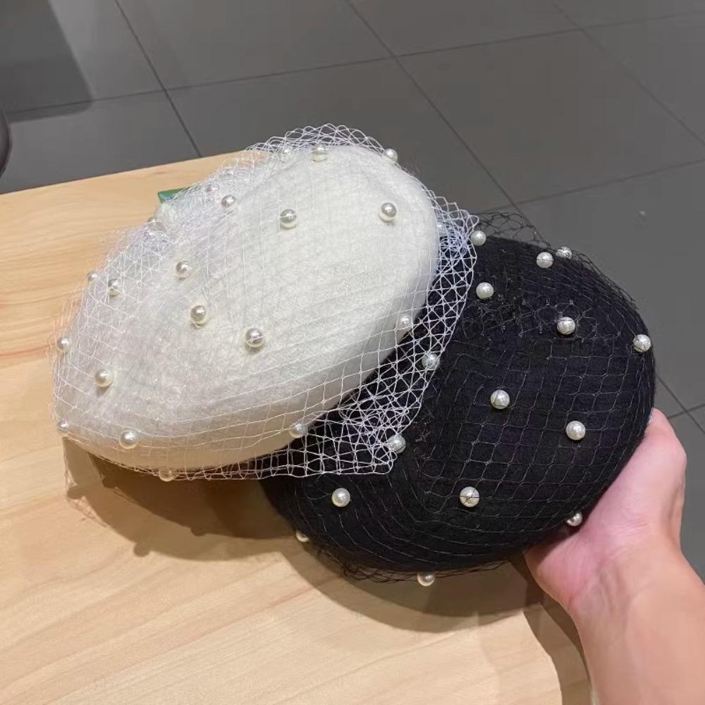 

with Mesh Pearl Wool Beret Luxury Beanie Cap Fascinating Painter Hat For Women чорний
